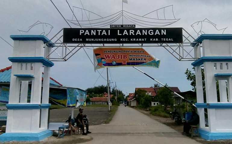 Banyak Orang Belum Tau, Pantai Larangan Tegal Simpan Banyak Keindahan