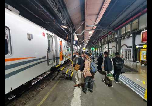 Jangan Sampai Kehabisan! Tiket Kereta Api Lebaran Masih Tersedia