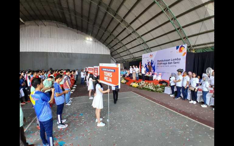 Sambut HUT ke-60, Bank Jateng Gelar Berbagai Acara Menarik dari Porseni, Pasar Murah dan Bakti Sosial