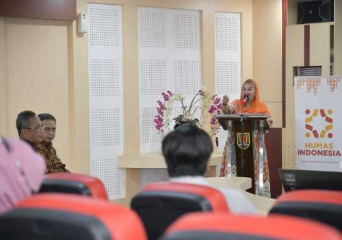 Sebagai Garda Terdepan, Wali Kota Semarang Hevearita Tegaskan Pentingnya Peran Humas dalam Menciptakan Komunikasi Efektif pada Masyarakat
