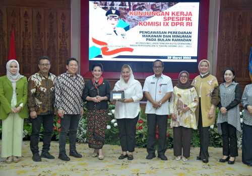 Terima Kunjungan DPR RI, Wali Kota Semarang Hevearita Lakukan Pengawasan Peredaran Makanan dan Minuman