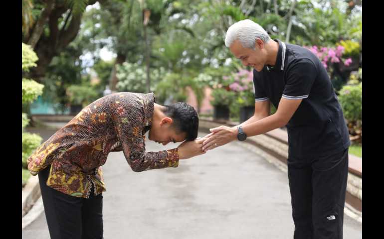 Pertemuan Ganjar dan Gibran, Bahas Piala Dunia U-20?