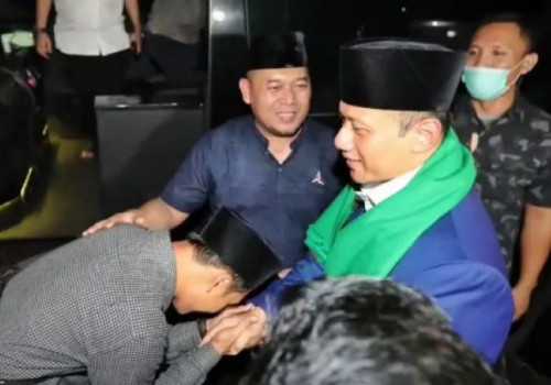 Kunjungan ke Ponpes Asshoddiqiyah Semarang, AHY Minta Generasi Muda Bangun Semangat Bangsa