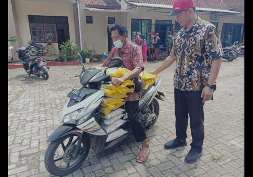 Atasi Inflasi, Puluhan Ton Beras Dijual Murah