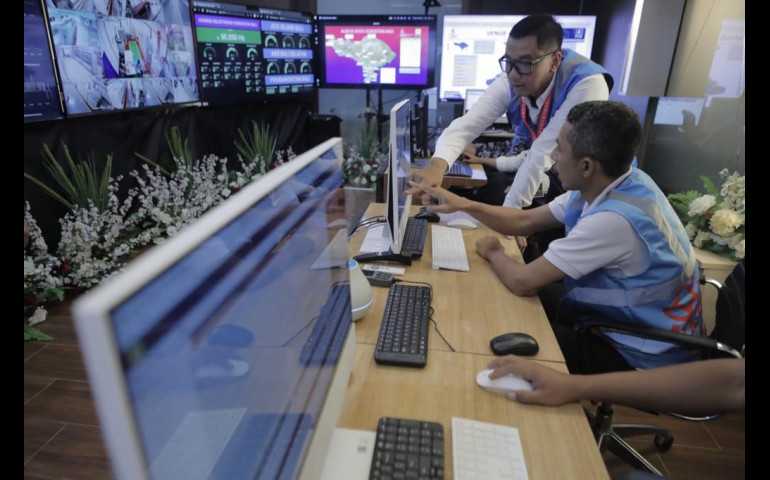 Berhasil Jalankan Transformasi Digital, Dirut PLN Dianugerahi The Most Reputable CEO in Digital Platform