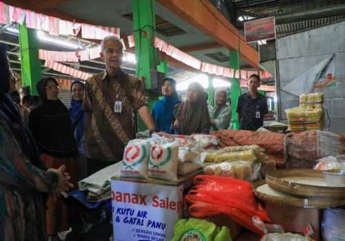 Geliat Ekonomi Pasar di Jateng Sudah Mulai Meningkat: Masyarakatnya Sudah Mulai Belanja Kebutuhan Lebaran