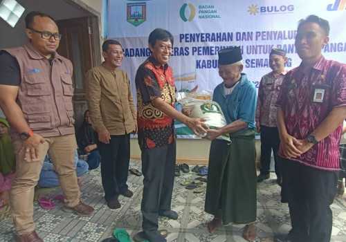 Bantu Perekonomian Masyarakat Pemkab Semarang Distribusikan Ratusan Ton Cadangan Beras Pemerintah