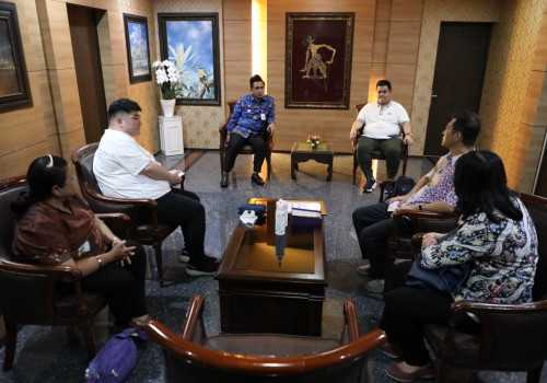 Mampu Jaga Kerukunan dan Tolerensi Antar Umat Beragama, Wagub Jateng Raih Penghargaan SHRK 2023