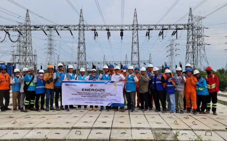 PLN Sukses Energize GIS Tambak Lorok III, Sistem Kelistrikan Jawa Tengah Makin Andal