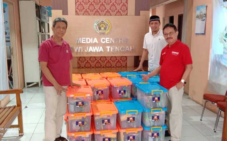 Salurkan Paket Lebaran untuk Wartawan, Kapolri Berharap Kolaborasi Media di Jateng dan Polri Tetap Terjaga