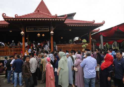 Halal Bihalal Ganjar di Purbalingga Dipenuhi Keluarga Besar Bani Hisyam Kalijaran