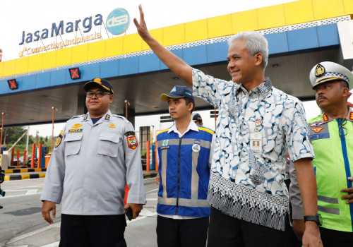 Puncak Arus Balik Diprediksi Akhir Pekan Ini, Ganjar Minta Pemudik Jaga Kondisi Tubuh dan Cek Kendaraan