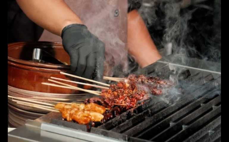 Padma Hotel Semarang Tawarkan Keliling Dunia dengan Sajian Kuliner Mancanegara
