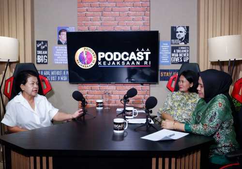 Peringati Hari Kartini, Ketua Umum Ikatan Adhyaksa Dharmakarini: Keteguhan Hati dan Kegigihan Harus Dimiliki Wanita