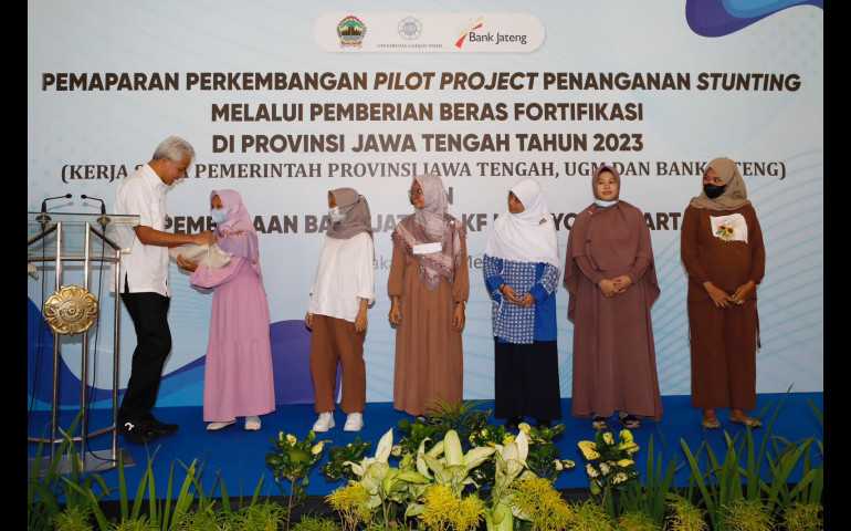 Ganjar Gandeng UGM untuk Menangani Stunting dengan Beras Fortifikasi di 253 Desa di Jateng
