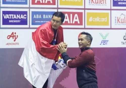 Perenang Indonesia Felix; Raih Emas dan Pecahkan Rekor SEA Games