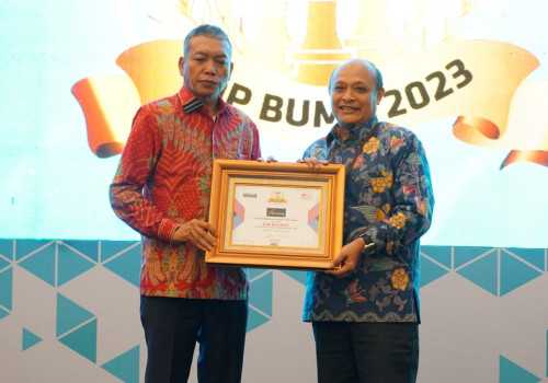 Bank Jateng Raih Penghargaan Infobank Top BUMD 2023