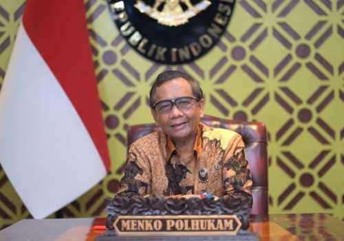 Komisi Informasi Pusat Tunjuk Mahfud MD Duta Keterbukaan Informasi