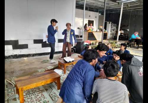 Mahasiswa Ilkom USM gelar Pelatihan Smartphone Videografi bagi pelaku UMKM Kecamatan Tembalang