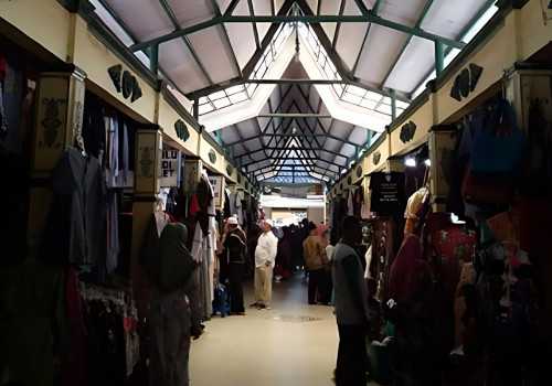 Wisata Religi, Mampir ke Sentra Kerajinan Kaligrafi Demak: Kualitas Produk Internasional