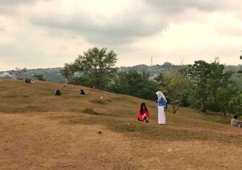 Cari Inspirasi di Bukit Senja Diponegoro Semarang, Destinasi Wisata Melepas Penat
