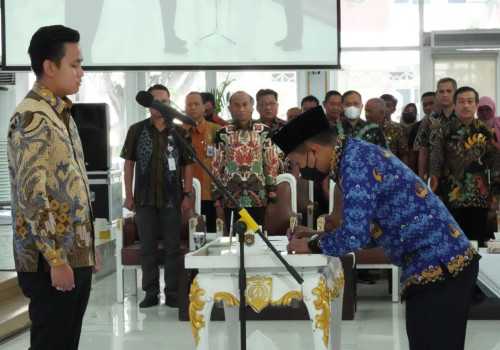 Sebanyak 490 CPNS Terima SK, Bupati Kendal: Majukan Kabupaten Kendal!