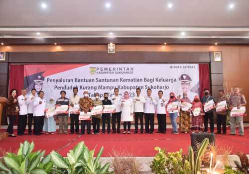 Bank Jateng Cabang Sukoharjo Bagikan Uang Duka Warga Rp 5,1 M