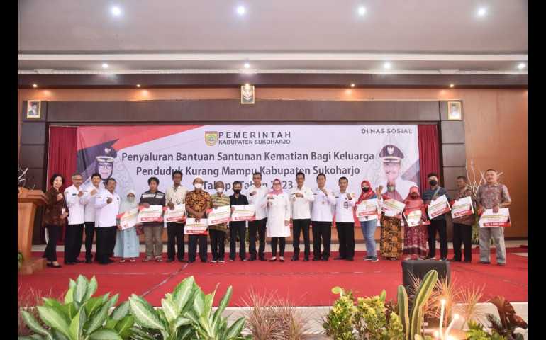 Bank Jateng Cabang Sukoharjo Bagikan Uang Duka Warga Rp 5,1 M