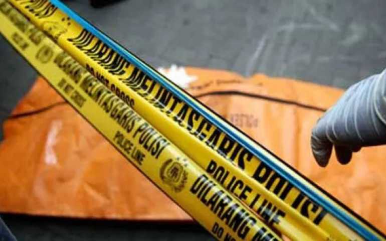 BREAKING NEWS! Ditemukan Mayat Pria di Selokan Puri Anjasmoro Semarang