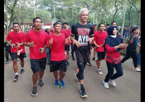 Ganjar Ajak Ribuan Warga Serang Jaga Kesehatan dengan Olahraga : Ayo Jangan Mager