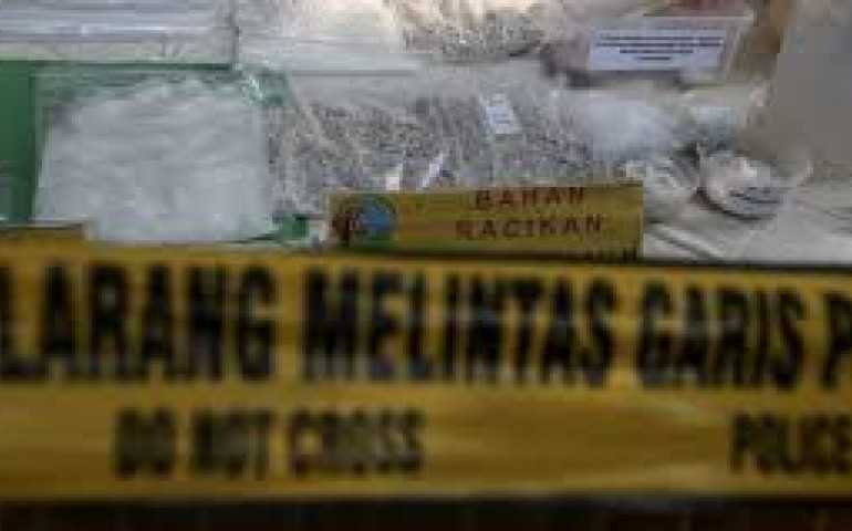 Polisi Grebek Rumah di Pedurungan Semarang, Diduga Pabrik Pembuatan Narkoba