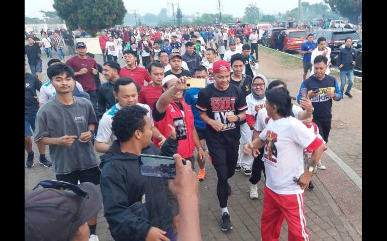 Lari Bareng Warga Bogor, Ganjar; Ayo Olahraga Agar Sehat Badan Sehat Pikiran