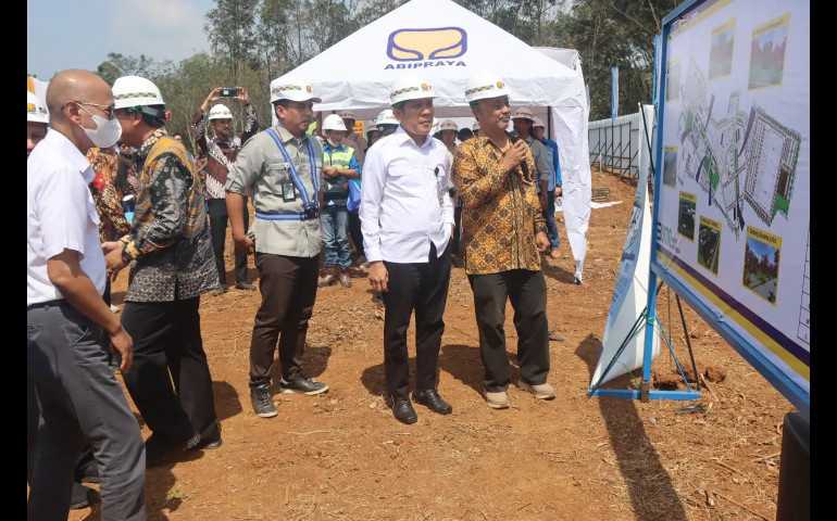 Wujudkan Indonesia Poros Maritim Dunia, Kemenristek Bangun Kampus Polimarin di Bergas Semarang