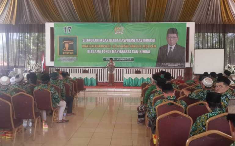 Kiai Haris Shodaqah Ajak Masyarakat Lestarikan Warisan Politik Indonesia