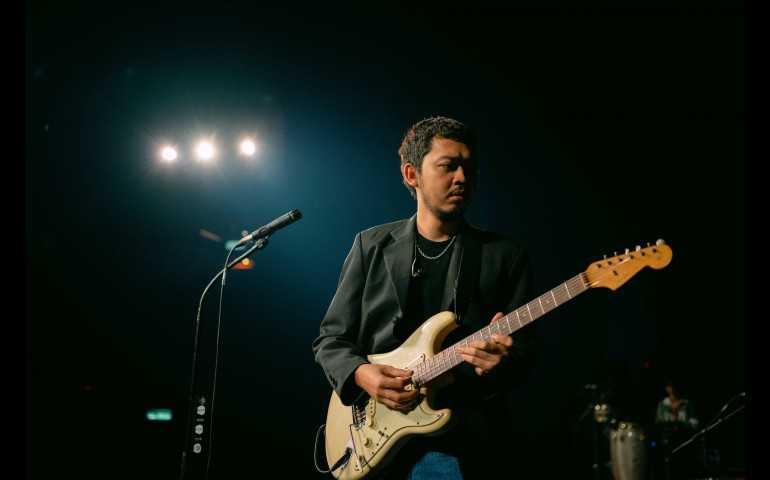 Banyak Dinantikan,  Pamungkas Kembali Merilis Album Live – Birdy South East Asia Tour
