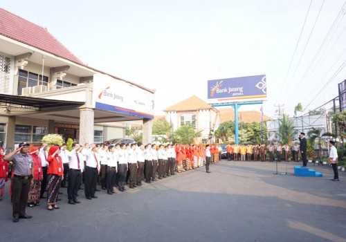 Bank Jateng Cabang Jepara Gelar Upacara Peringatan Harlah Pancasila