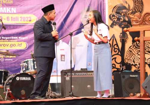 Pemprov Jateng Tambah 7.920 Kursi untuk PPDB Tahun Ajaran 2023 dan 2024