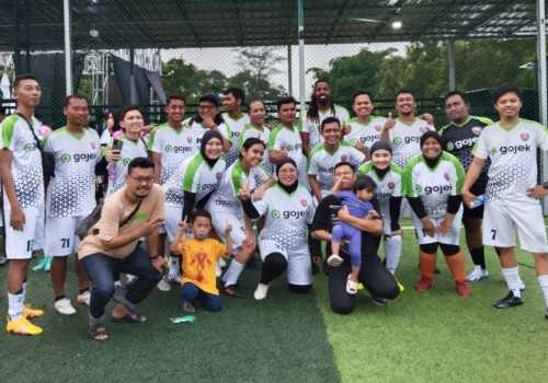 Makjegagik Gelar Fun Football Perang Bintang