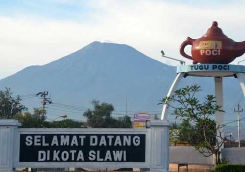 Lengkapi Liburan dengan Menyicipi Minuman Khas Tegal: Teh Poci