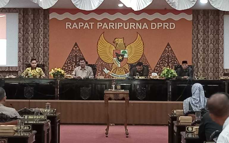 DPRD Kendal Setujui Raperda Pertanggungjawaban APBD 2022 menjadi Peraturan Daerah