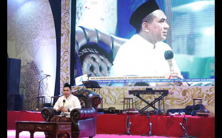 Gus Yasin Apresiasi Ponpes Al Muhibbin Didik Siswa SMP Melek Modernitas dan Agama