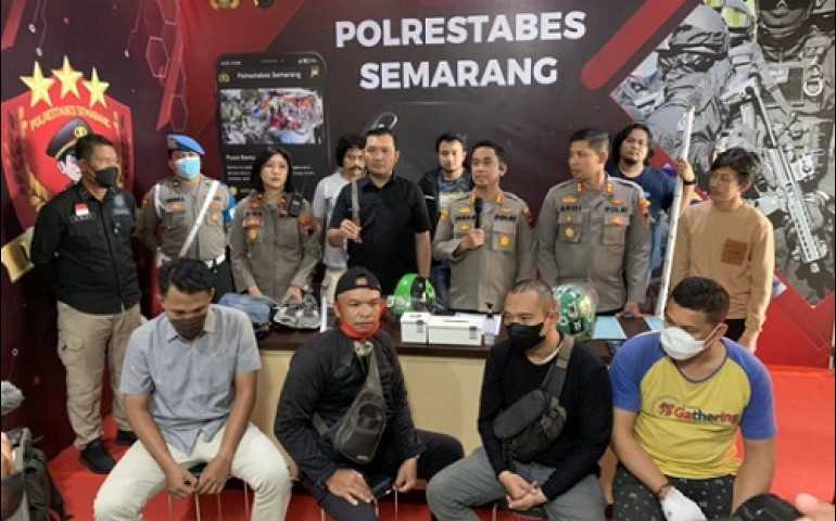 Kronologi Terjadinya penganiaya  Ojol yang Tewas Dikeroyok