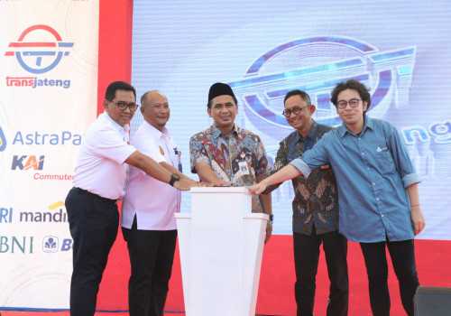 One Stop Cashless Payment Diresmikan, Penumpang BRT Trans Jateng Kian Mudah Lakukan Pembayaran