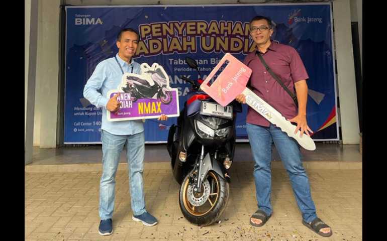 Nasabah di Jepara Dapat Koin Emas dari Bank Jateng: Jadi Kado Terindah Pernikahan Kami