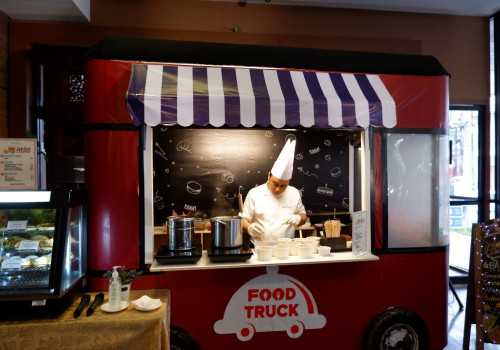 Food Truck Hadir di Aston Inn Pandanaran Semarang