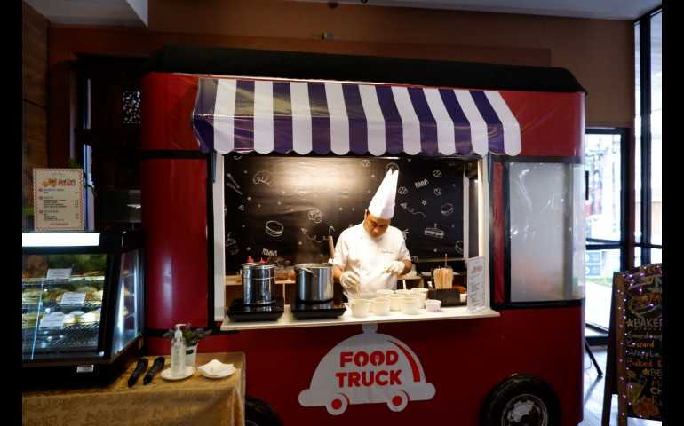 Food Truck Hadir di Aston Inn Pandanaran Semarang