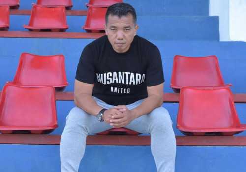 Nusantara United Tunjuk Rasiman Sebagai Pelatih Kepala