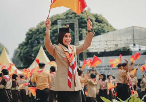 Meriahnya Perkemahan Pramuka Berkebutuhan Khusus 2023, Atikoh Gunakan Bahasa Isyarat dan Flashmob Bareng Peserta