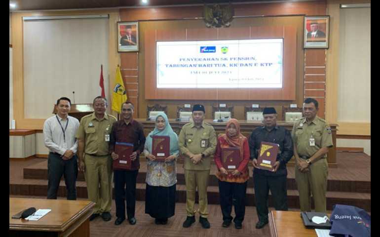 Bank Jateng Kenalkan Produk Perbankan Kepada Para Pensiunan ASN Baru di Jepara