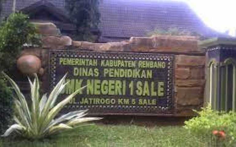 Bebastugaskan Kepala SMKN karena Pungli, Ganjar Dapat Dukungan Warganet